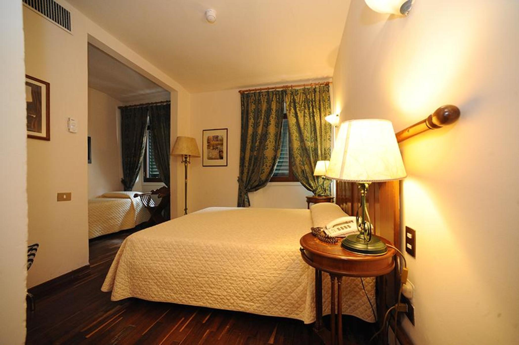 Hotel Le Due Fontane Floransa Dış mekan fotoğraf